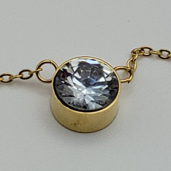 Plunder Design Clear Cubic Zirconia Pendant Necklace Gold Tone Dainty 17" Adj. - Picture 2 of 6